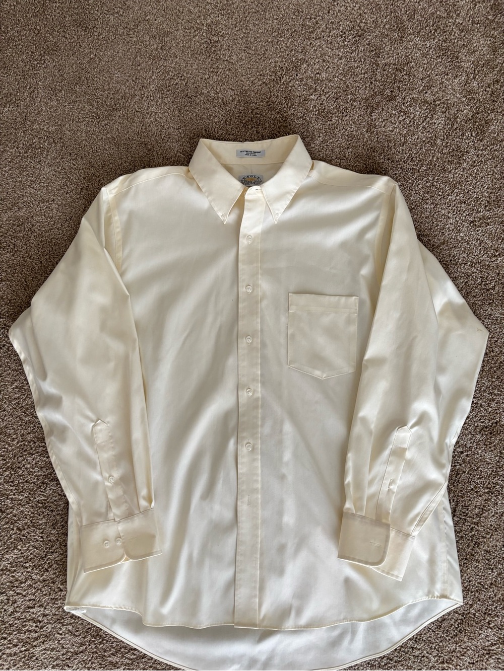 Eagle Shirtmakers Men’s 17.5 34/35 Ivory 100% Cotton Pinpoint Non-Iron Shirt